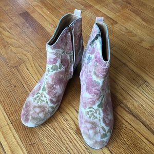 Sbicca ‘Petunias’ Bootie